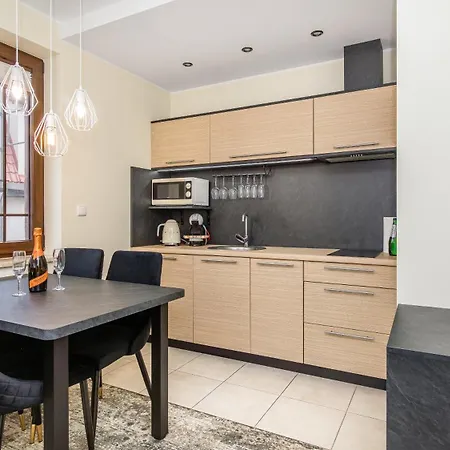 Widok Z Widokiem Na Morze Διαμέρισμα *